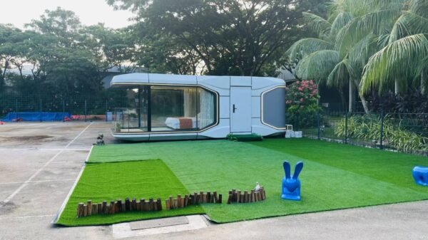 Modular Smart Living Unit for 4 Persons